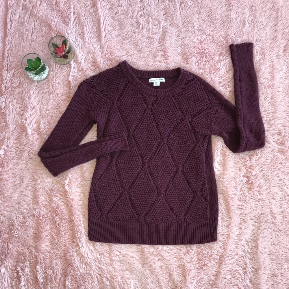 maroon knit sweater